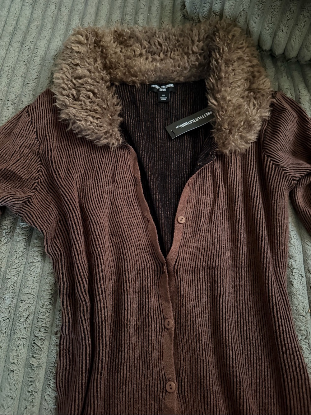 PrettyLittleThing Brown Ribbed Cardigan with Faux-Fur Collar